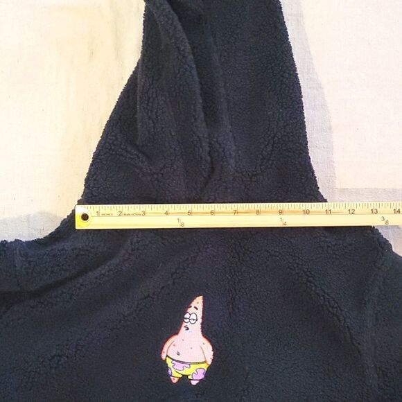 H&M SpongeBob "Patrick" Sweater!!  - Picture 7 of 11
